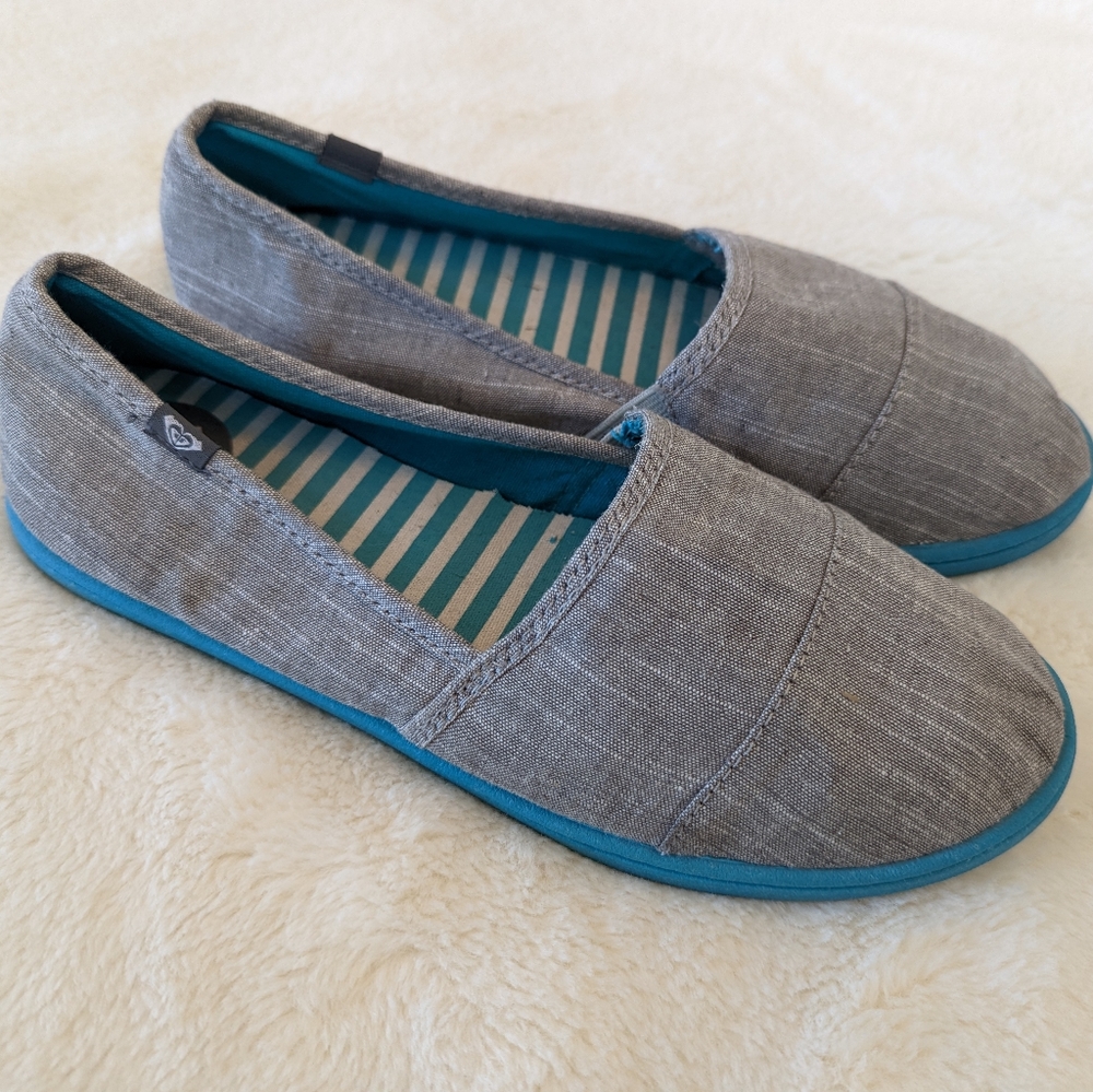 Like New: Roxy Matey II Women's Casual Slip-on Shoes Size 8 ½